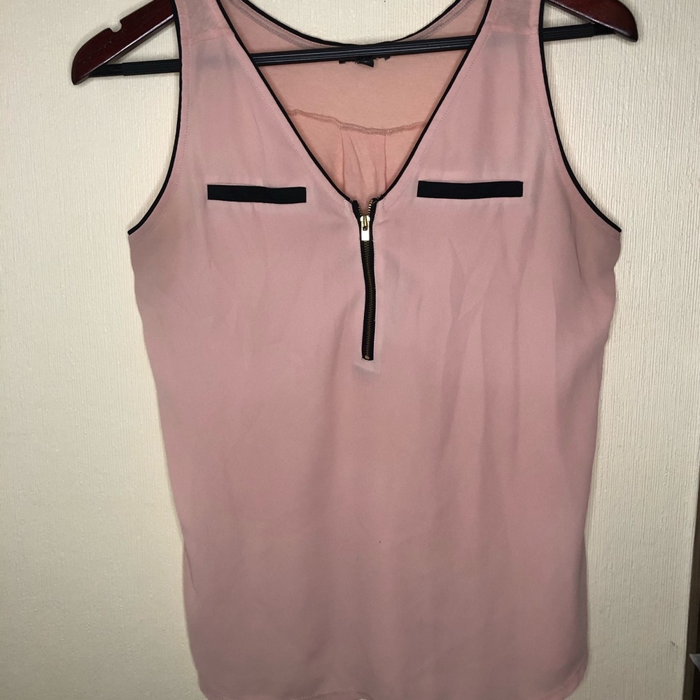 EXPRESS corral blouse with black trim